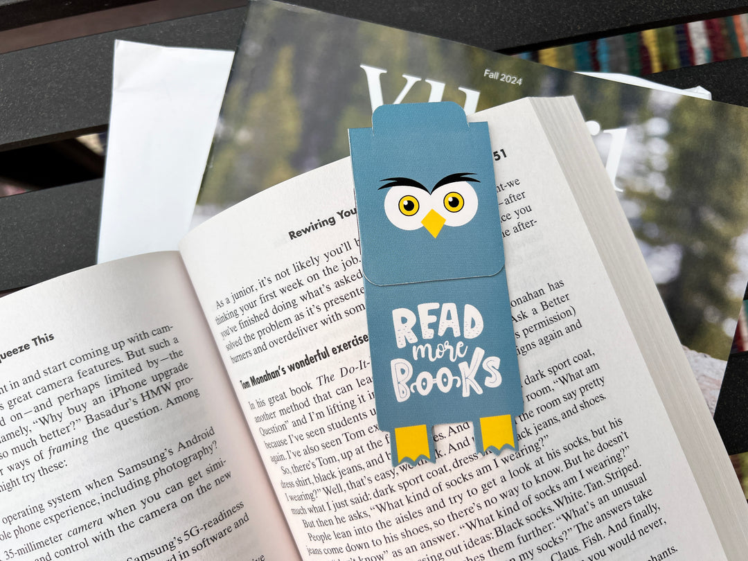 Paws N Claws® Magneticmark Bookmark