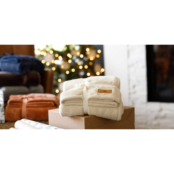 Mink Ever Soft Recycled Polyester Throw Blanket