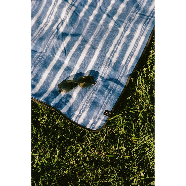 Slowtide® Quick Dry Picnic Blanket