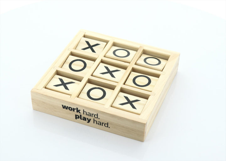 Tic-Tac-Toe Desktop Game