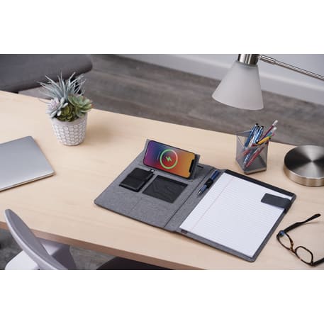 FSC® Mix Reclaim 5000 mAh Wireless Charging Pad