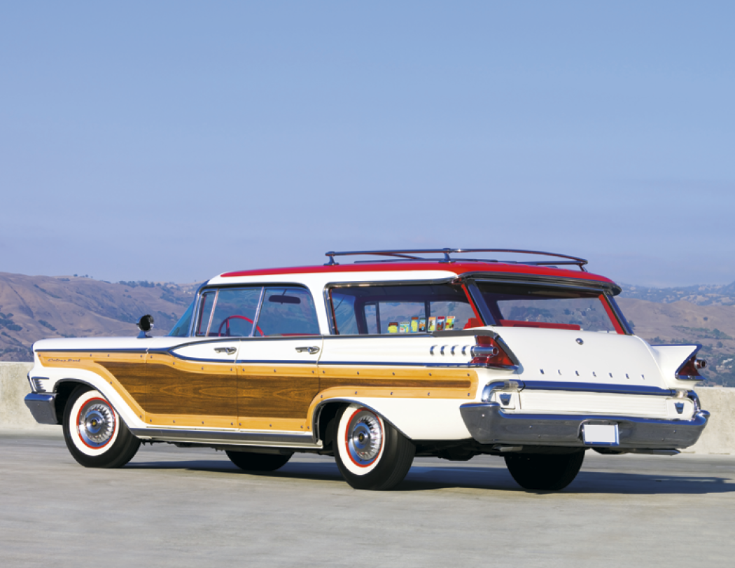Good Value™ Classic Autos - Stapled Calendar