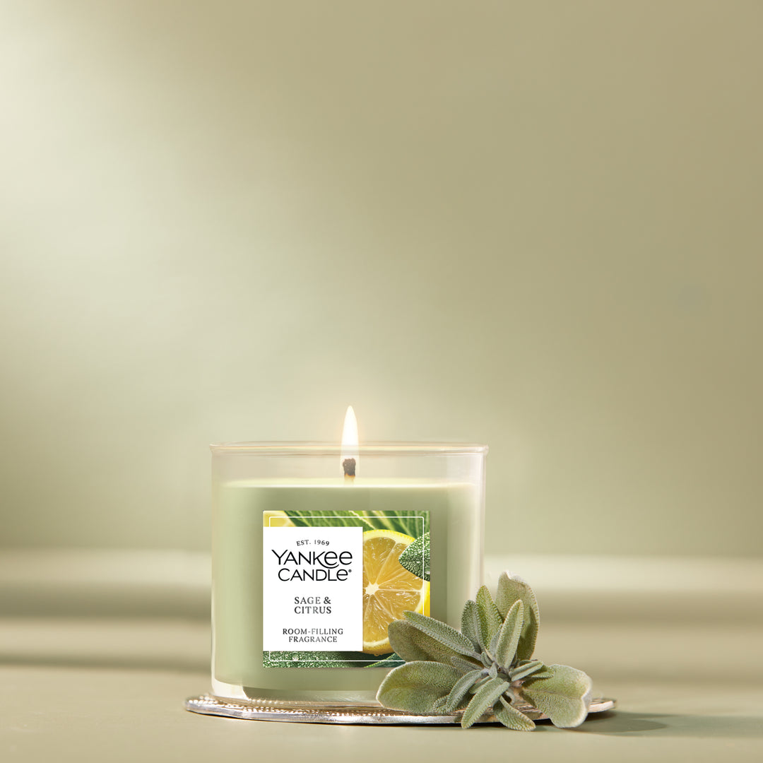 Yankee Candle® Small Tumbler Candle