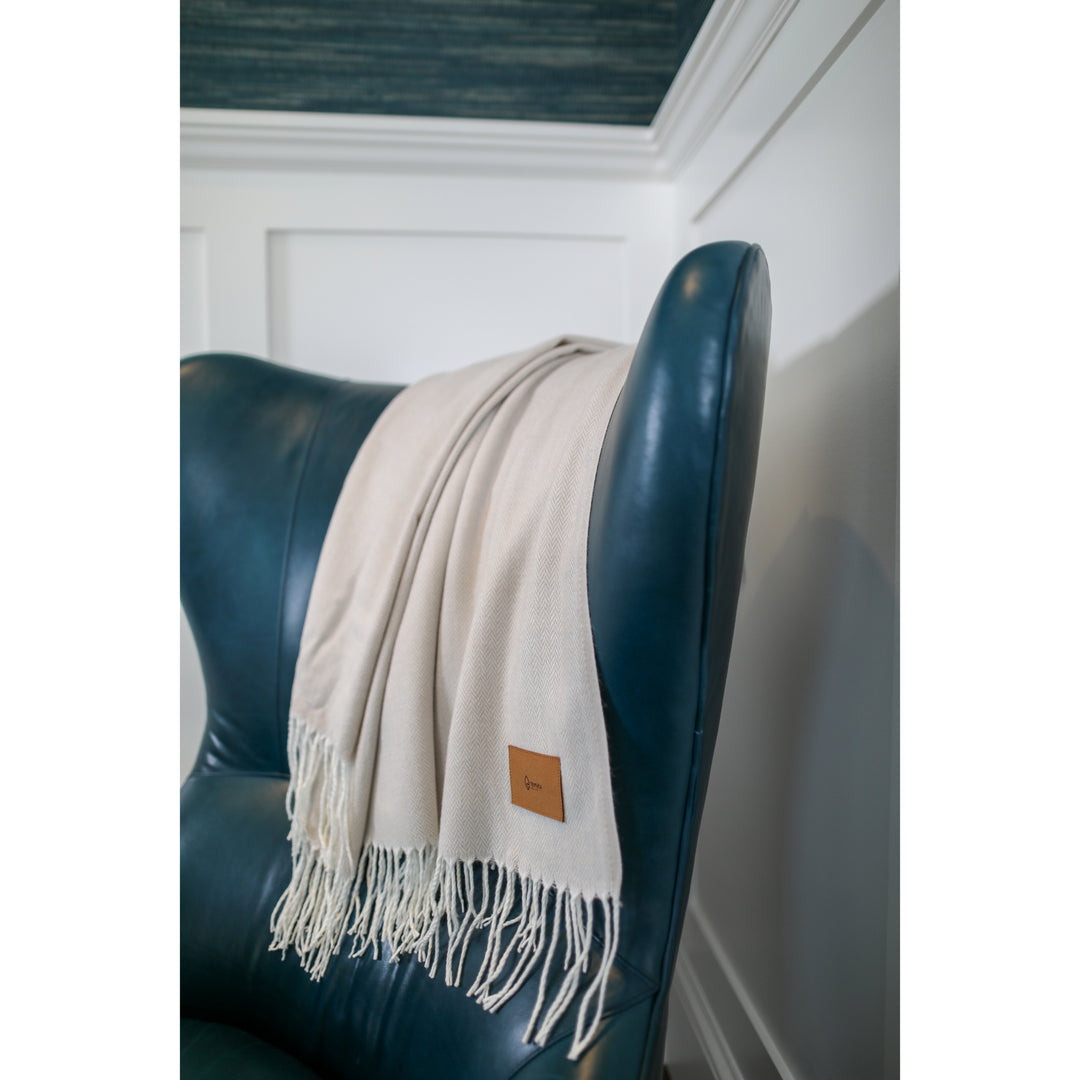Everlasting Throw Blanket