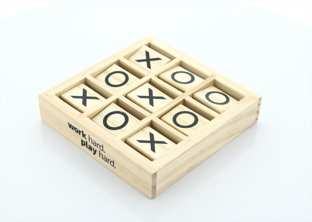 Tic-Tac-Toe Desktop Game