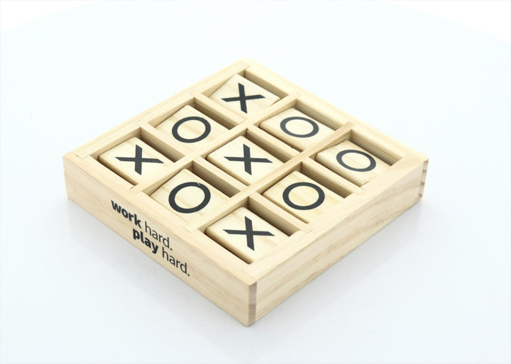 Tic-Tac-Toe Desktop Game