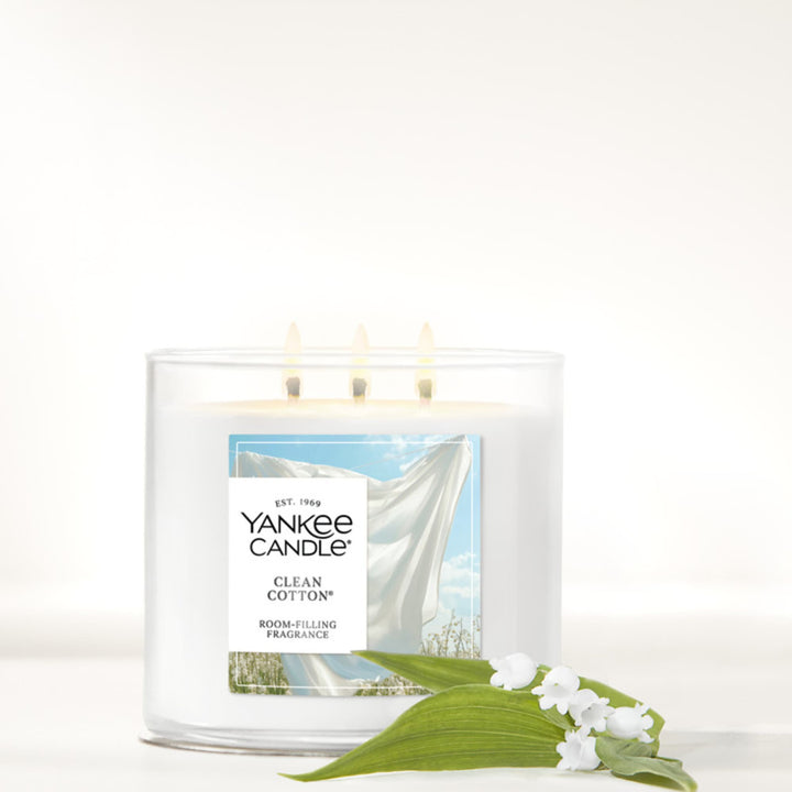 Yankee Candle® 3-Wick Candle