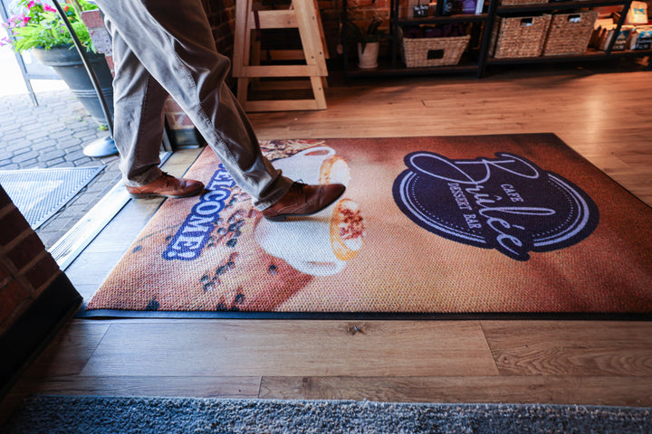 Berber Impressions HD Indoor/Outdoor Logo Floor Mat (5'x8')