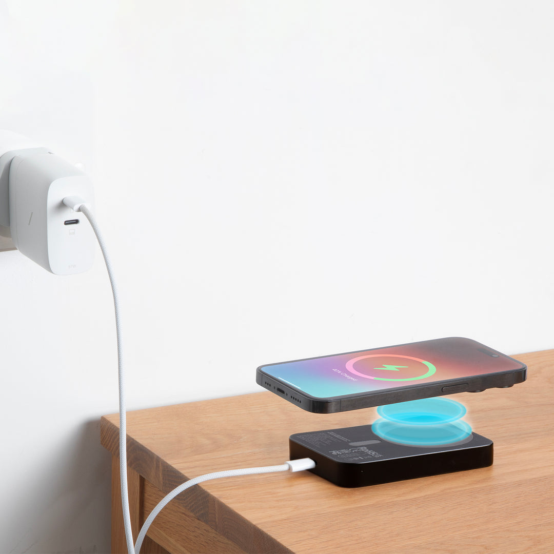 Native Union (RE)Classic Magnetic Power Bank 10000mAh